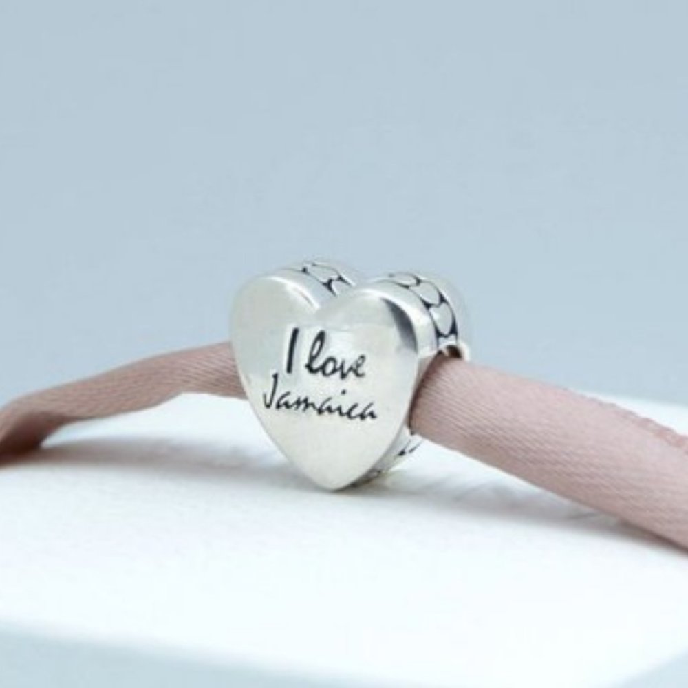 Pandora heart-shaped jamaica flag charm - Picture 2 of 2